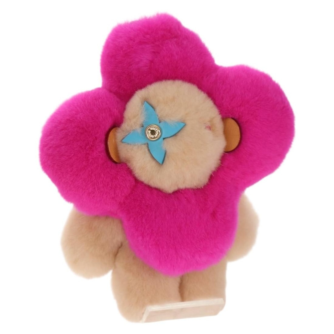 LOUIS VUITTON Vivienne Bag Charm Fur Beige Pink M00870 Auth Italy: LOUIS VUITTON Vivienne Bag Charm Fur Beige Pink M00870 Auth Italy Add a touch of luxury to your collection with the LOUIS VUITTON Vivienne Vison Bag Charm. Made from high-quality fur in a chic beige a