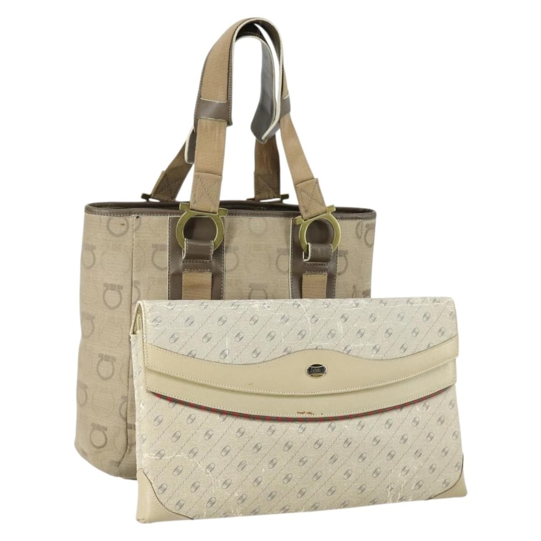 Salvatore Ferragamo Beige Canvas Clutch Hand Bag Set of 2 Authentic: Salvatore Ferragamo Beige Canvas Clutch Hand Bag Set of 2 Authentic This Salvatore Ferragamo clutch handbag is a stylish accessory crafted from durable canvas in a sophisticated beige color. Made in I