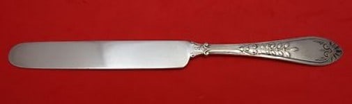Gorham Palm Sterling Silver Flat Handle Knife 8 1/4": Gorham Palm Sterling Silver Flat Handle Knife 8 1/4" This elegant knife features the "Palm" pattern by Gorham, crafted entirely from high-quality sterling silver. The flat handle design provides a com