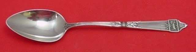 Gorham Lansdowne Sterling Silver Teaspoon Vintage Flatware 5 5/8": Gorham Lansdowne Sterling Silver Teaspoon Vintage Flatware 5 5/8" Experience the timeless elegance of the Lansdowne pattern with this exquisite sterling silver teaspoon by Gorham, measuring 5 5/8". Cr