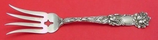 Alvin Bridal Rose Sterling Silver 6" Pierced Beef Fork: Alvin Bridal Rose Sterling Silver 6" Pierced Beef Fork This exquisite Bridal Rose by Alvin sterling silver beef fork features a delicate pierced design, measuring 6 inches in length. Crafted between 1