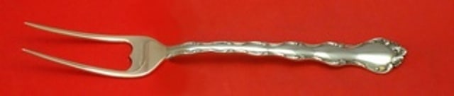 Reed and Barton Tara Sterling Silver Custom English Server 7 3/8 inches: Reed and Barton Tara Sterling Silver Custom English Server 7 3/8 inches Discover the elegance of the Tara pattern by Reed and Barton, featuring a custom-made sterling silver English server measuring 7