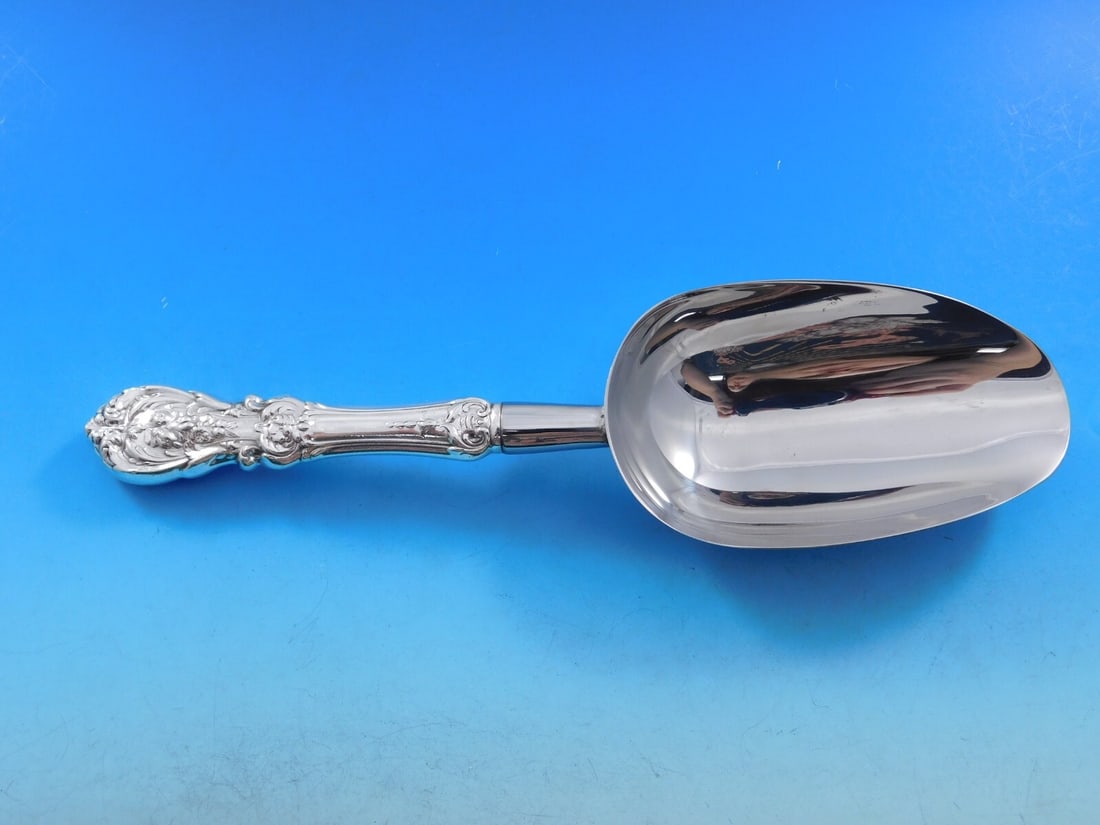 Reed & Barton Francis I Sterling Silver Ice Scoop Custom 9.5": Reed & Barton Francis I Sterling Silver Ice Scoop Custom 9.5" Introducing the Francis I Ice Scoop by Reed & Barton, a stunning addition to your barware collection. This exquisite ice scoop features a