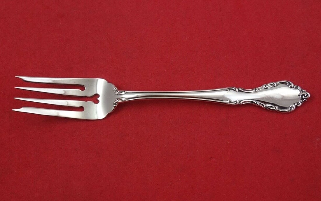 Gorham Chelsea Manor Sterling Silver Salad Fork 6.75" Flatware: Gorham Chelsea Manor Sterling Silver Salad Fork 6.75" Flatware This Chelsea Manor salad fork by Gorham is a classic piece of flatware made from high-quality sterling silver. It measures 6 3/4 inches i