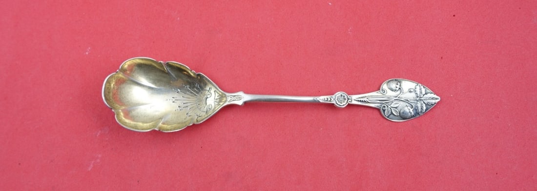 Strawberry Pattern Sterling Silver Sugar Spoon 6 Inch Gold Washed Brite-Cut: Strawberry Pattern Sterling Silver Sugar Spoon 6 Inch Gold Washed Brite-Cut This exquisite sugar spoon features the elegant 'Strawberry' pattern, crafted from high-quality sterling silver. Measuring 6