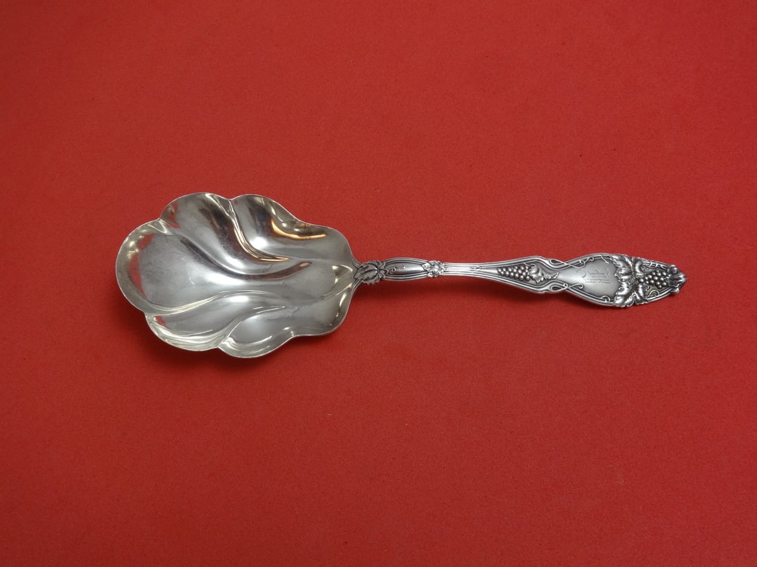 International Sterling Cloeta 9 Inch Fluted Berry Serving Spoon (1 of 1)