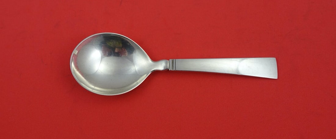 Georg Jensen Blok Acadia Sterling Silver Bouillon Soup Spoon 5 Inch: Georg Jensen Blok Acadia Sterling Silver Bouillon Soup Spoon 5 Inch Discover the exquisite Blok - Acadia bouillon soup spoon crafted by Georg Jensen, a timeless piece made of sterling silver. This spo
