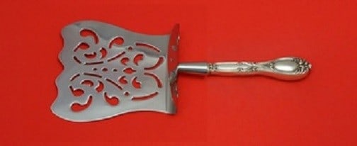 Frank Whiting Victoria Sterling Silver Asparagus Server 9.5 Custom: Frank Whiting Victoria Sterling Silver Asparagus Server 9.5 Custom Elevate your dining experience with this exquisite asparagus server from the Victoria pattern by Frank Whiting. Crafted from high-qua