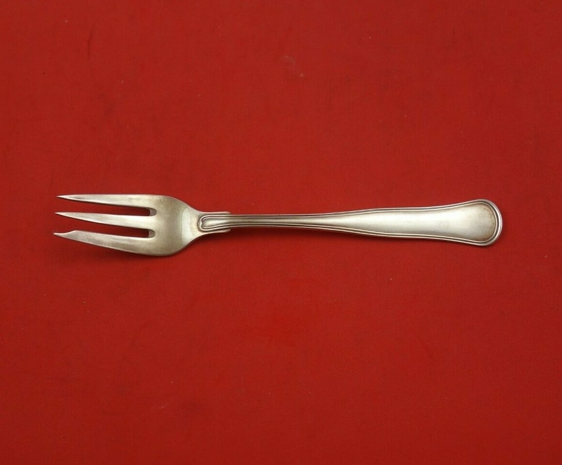 Johannes Siggard Sterling Silver 3-Tine Pastry Fork Heirloom 5.5 inches: Johannes Siggard Sterling Silver 3-Tine Pastry Fork Heirloom 5.5 inches This exquisite pastry fork by Johannes Siggard is crafted from high-quality sterling silver. Featuring a 3-tine design, this 5 1
