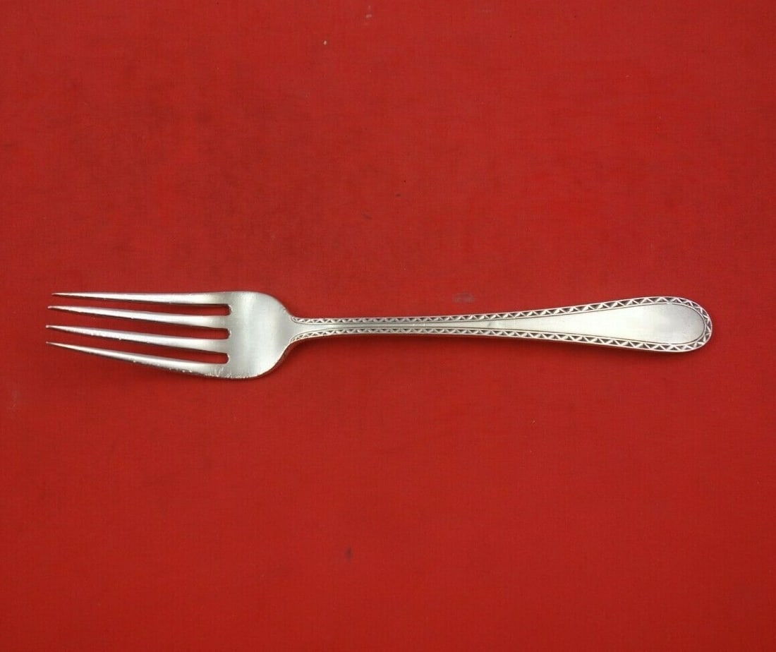 Kirk Winslow Sterling Silver Junior Fork 6.25 Inch Heirloom: Kirk Winslow Sterling Silver Junior Fork 6.25 Inch Heirloom Introducing the Winslow Junior Fork by Kirk, a stunning piece of heirloom silverware crafted from high-quality sterling silver. This fork me