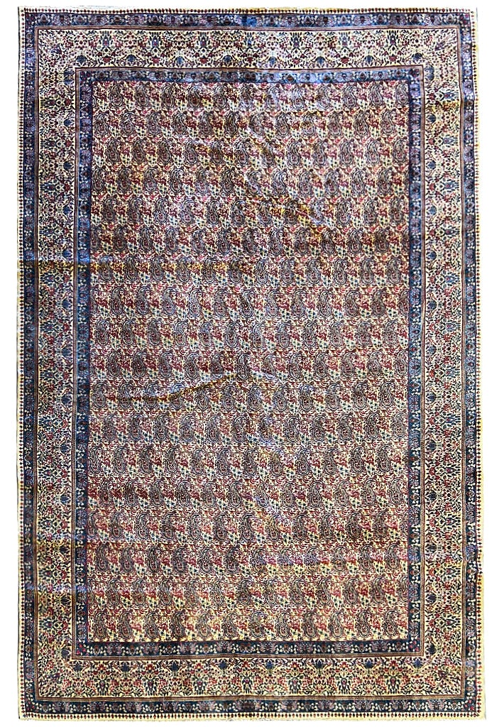 Signed Antique Persian Rug Paisley 9.9 x 15.10 Handwoven Area Rug: Signed Antique Persian Rug Paisley 9.9 x 15.10 Handwoven Area Rug Free continental US Shipping Discover the timeless beauty of this signed antique Persian rug, measuring 9.9 x 15.10 feet (117 x 190 in