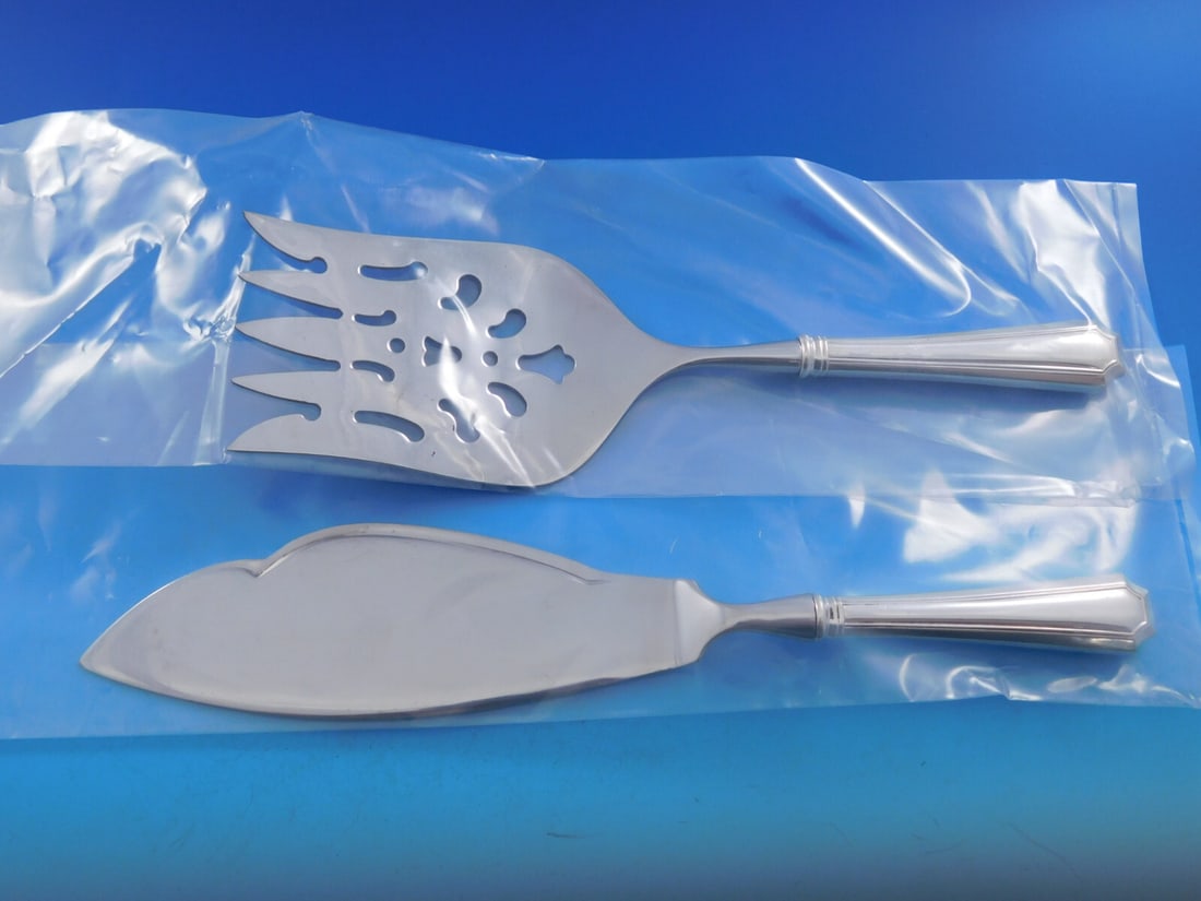 Fairfax Sterling Silver Fish Serving Set by Durgin-Gorham 2 Piece: Fairfax Sterling Silver Fish Serving Set by Durgin-Gorham 2 Piece Enhance your dining experience with the Fairfax by Durgin-Gorham Sterling Silver Fish Serving Set. Crafted from high-quality sterling