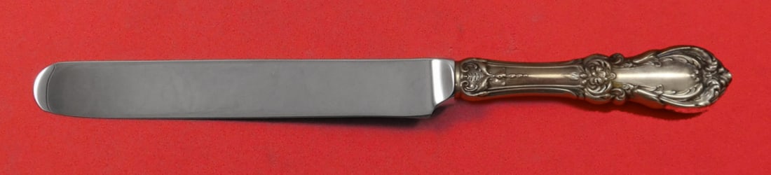 Reed and Barton Burgundy Sterling Silver Child Knife 7 Inch: Reed and Barton Burgundy Sterling Silver Child Knife 7 Inch Introducing the Burgundy by Reed and Barton Sterling Silver Breakfast Child Knife, a beautifully crafted piece that combines elegance and fu