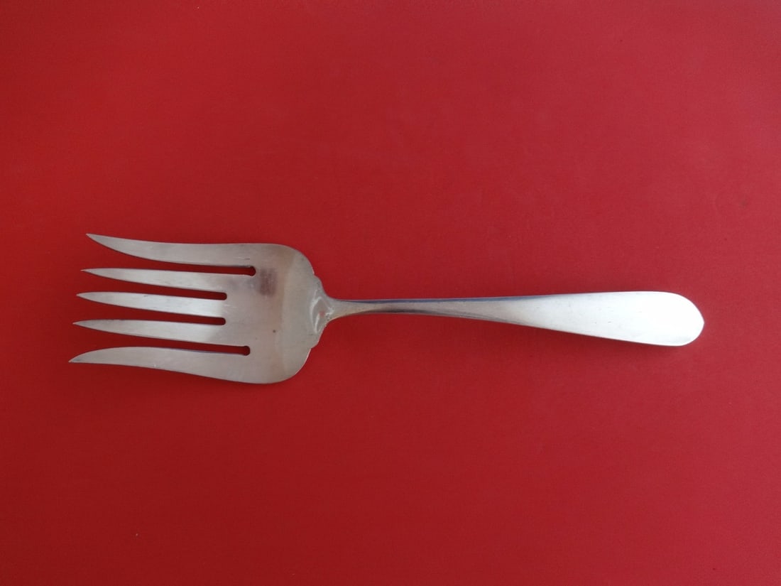 Kirk-Stieff Wadefield Sterling Silver Salad Serving Fork 5-Tine 9.5": Kirk-Stieff Wadefield Sterling Silver Salad Serving Fork 5-Tine 9.5" This exquisite 5-tine salad serving fork measures 9 1/2" and is crafted from high-quality sterling silver. Featuring the elegant Wa