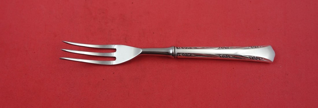 Gorham Greenbriar Sterling Silver Fruit Fork 7 Inch: Gorham Greenbriar Sterling Silver Fruit Fork 7 Inch This exquisite 7-inch fruit fork from the Greenbriar pattern by Gorham is crafted in sterling silver, showcasing a classic design that seamlessly bl
