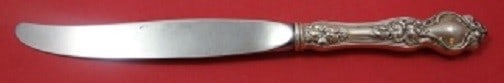 Wallace Violet Sterling Silver Dinner Knife Modern 9.5 Inches: Wallace Violet Sterling Silver Dinner Knife Modern 9.5 Inches This elegant dinner knife is crafted from sterling silver and features the exquisite Violet pattern by Wallace. Measuring 9 1/2 inches, th