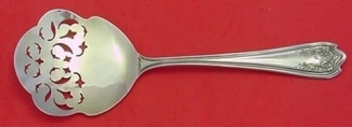 SSMC-Saart Blossom Sterling Silver Tomato Server 7 1/8": SSMC-Saart Blossom Sterling Silver Tomato Server 7 1/8" This exquisite tomato server is a stunning addition to any dining experience, crafted from high-quality sterling silver. The piece features the