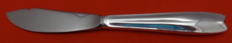 Tiffany & Co Cordis Sterling Silver Master Butter Knife 7 3/4 inches: Tiffany & Co Cordis Sterling Silver Master Butter Knife 7 3/4 inches Enhance your dining experience with the Cordis Master Butter Knife by Tiffany & Co. This exquisite piece features a hollow handle c