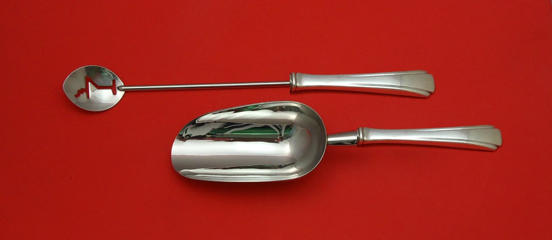 Debutante Sterling Silver 2pc Bar Set by Richard Dimes: Debutante Sterling Silver 2pc Bar Set by Richard Dimes Introducing the Debutante Bar Set by Richard Dimes, a stunning two-piece serving set crafted from sterling silver. This custom-made set features