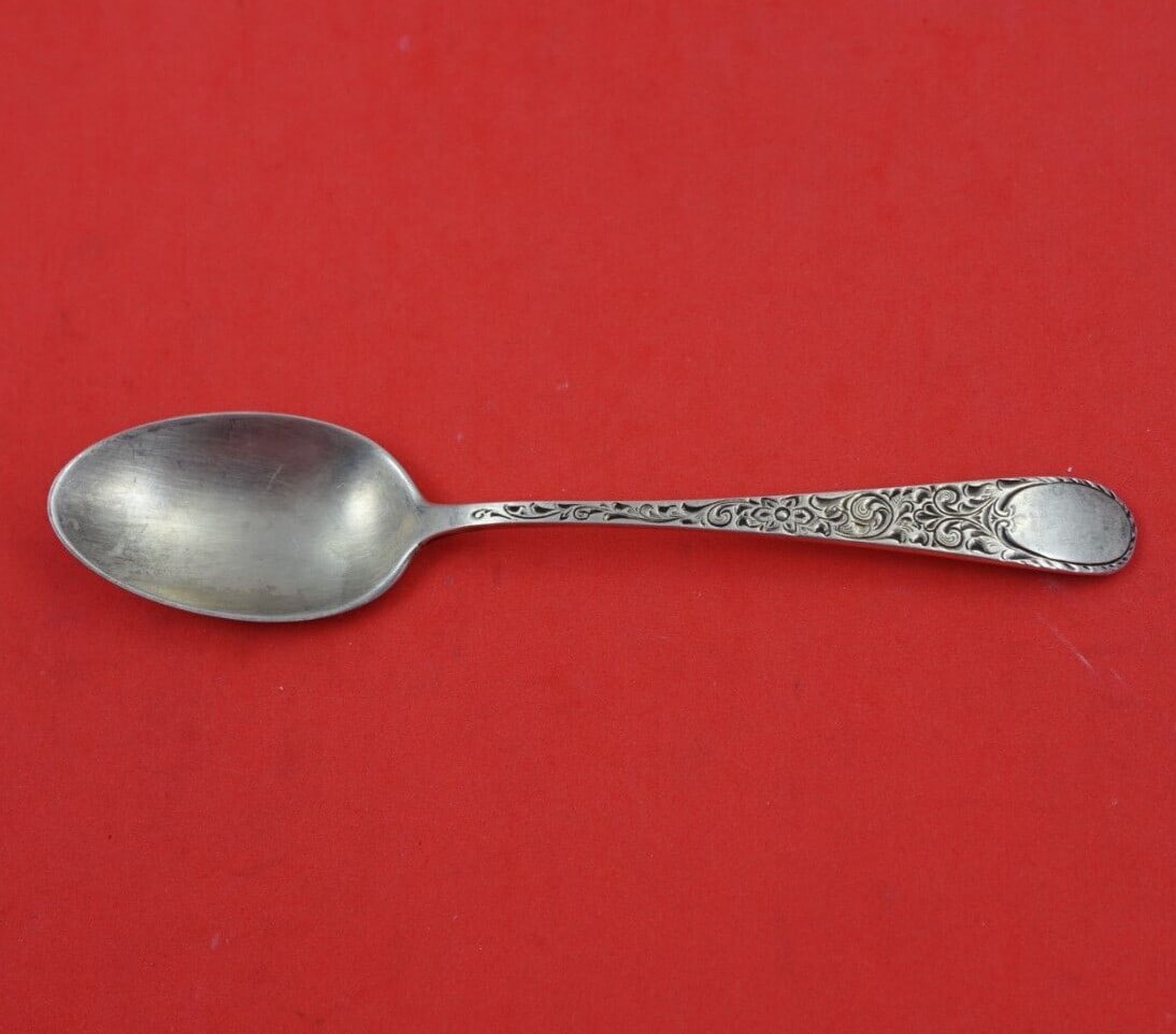 Birks London Engraved Sterling Silver Coffee Spoon 5 1/4 Inch: Birks London Engraved Sterling Silver Coffee Spoon 5 1/4 Inch This exquisite coffee spoon is crafted from sterling silver and features the elegant London Engraved pattern by Birks. Measuring 5 1/4 inc