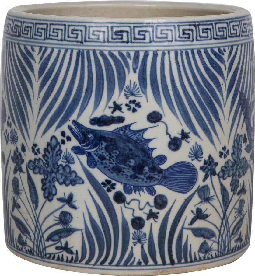 Handcrafted Blue White Greek Key Ceramic Cachepot Chinoiserie Style: Handcrafted Blue White Greek Key Ceramic Cachepot Chinoiserie Style This exquisite cachepot showcases a unique blue and white Greek key design, embodying the elegance of Chinoiserie style. Crafted wit