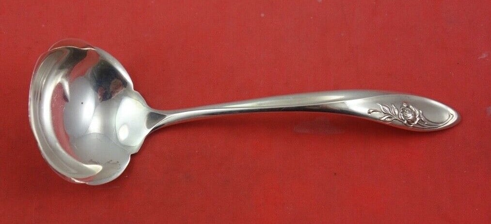 Towle Sculptured Rose Sterling Silver Sauce Ladle 5 5/8" (1 of 2)