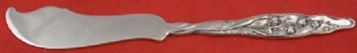 Whiting Lily of the Valley Sterling Silver Pate Knife 5 3/4": Whiting Lily of the Valley Sterling Silver Pate Knife 5 3/4" This exquisite pate knife features the elegant "Lily of the Valley" pattern by Whiting. Crafted from genuine sterling silver, this knife sh