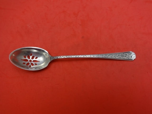 Towle Old Brocade Sterling Silver Olive Spoon Pierced 6 Inch: Towle Old Brocade Sterling Silver Olive Spoon Pierced 6 Inch This exquisite olive spoon features a beautiful pierced design and is crafted from high-quality sterling silver. Made by Towle, it showcase