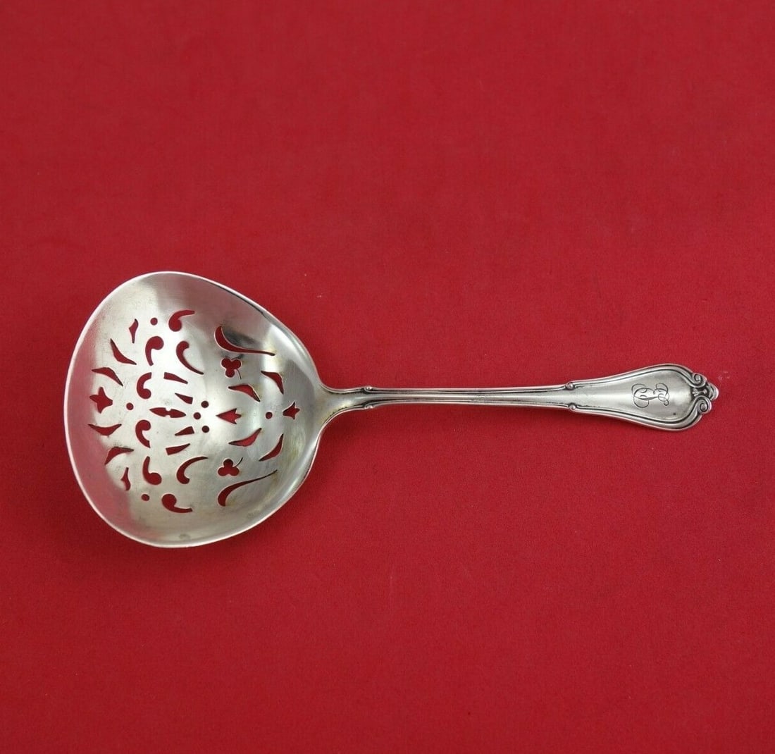 Gorham Villa Norfolk Sterling Silver Sugar Sifter 5.5 Inch Antique: Gorham Villa Norfolk Sterling Silver Sugar Sifter 5.5 Inch Antique This exquisite sugar sifter from the Villa Norfolk pattern by Gorham is crafted from high-quality sterling silver. Measuring 5 1/2 in