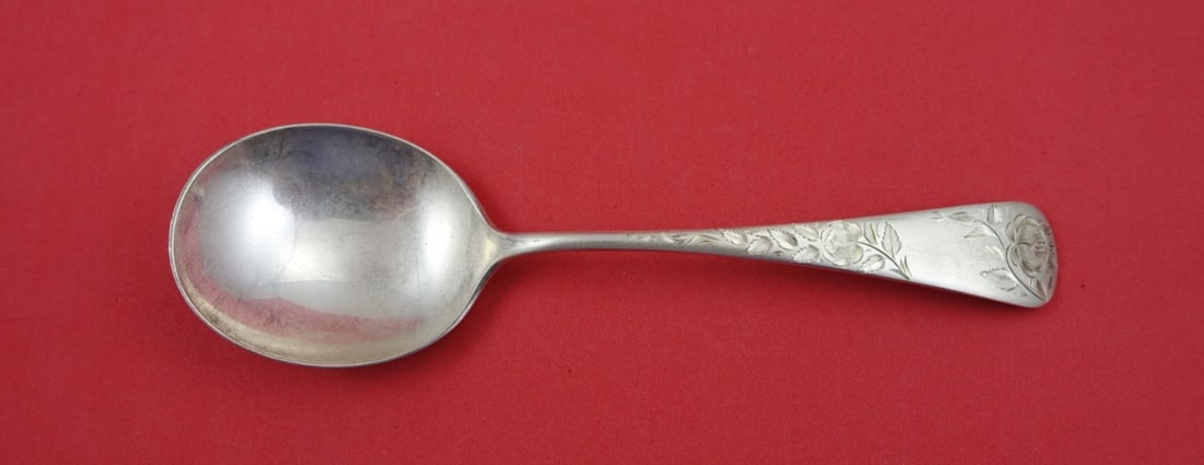 Sterling Silver Gumbo Soup Spoon Jac Rose Pattern 6 5/8 Inch: Sterling Silver Gumbo Soup Spoon Jac Rose Pattern 6 5/8 Inch This is a Gorham sterling silver gumbo soup spoon in the Jac Rose pattern. The spoon measures 6 5/8 inches in length and features a monogra
