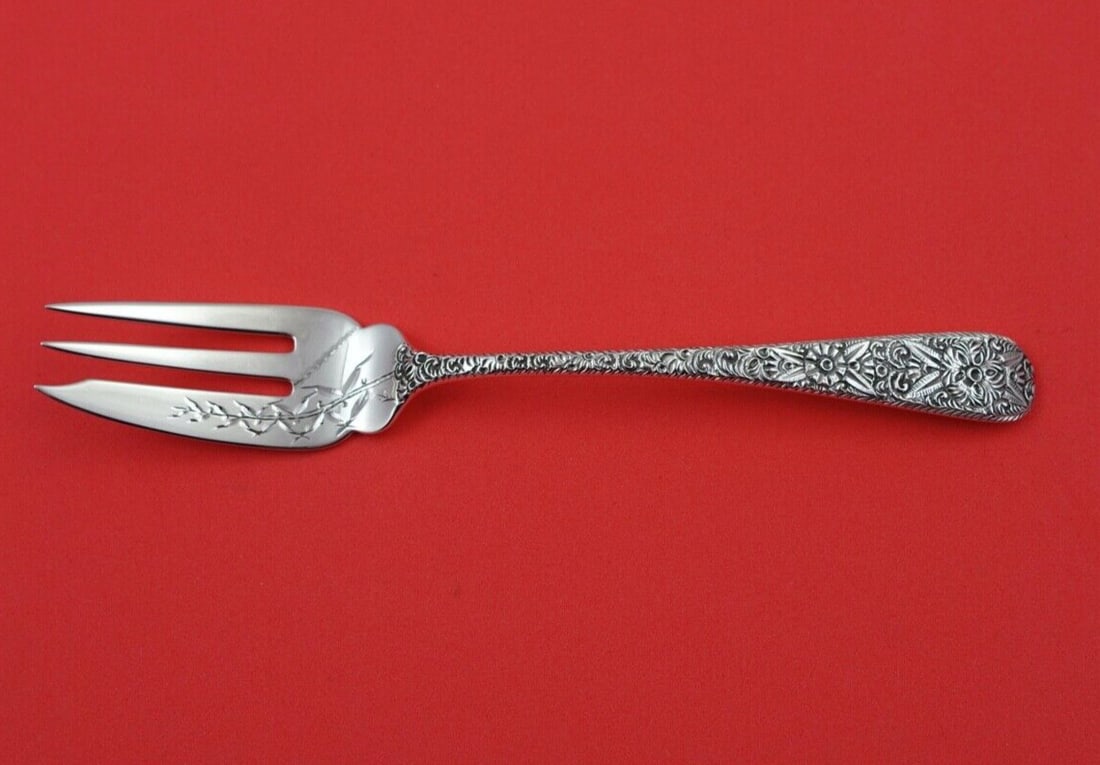 J.E. Caldwell Custom Engraved Sterling Silver 3-Tine Pastry Fork 6 1/4": J.E. Caldwell Custom Engraved Sterling Silver 3-Tine Pastry Fork 6 1/4" This exquisite pastry fork is crafted from sterling silver and features a custom engraved design by J.E. Caldwell. With a