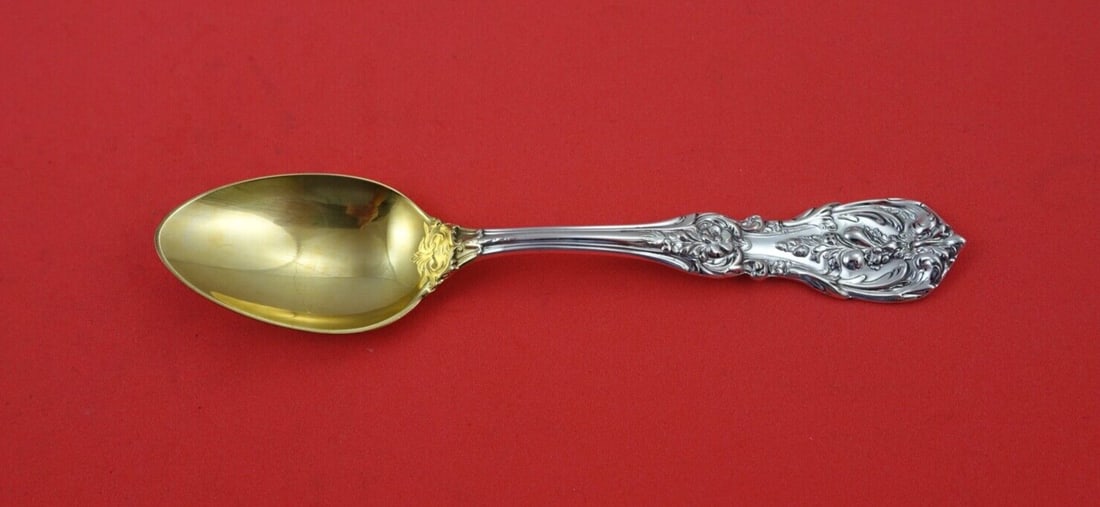 Reed and Barton Francis I Sterling Silver Teaspoon Gold Washed 6 Inch: Reed and Barton Francis I Sterling Silver Teaspoon Gold Washed 6 Inch This exquisite teaspoon features the elegant Francis I pattern by Reed and Barton, crafted from high-quality sterling silver. The