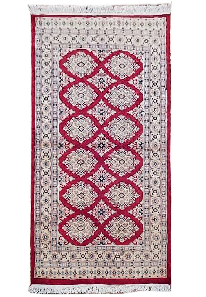 2.7 x 4.3 Red Hand-Knotted Bokhara Area Rug Premium Wool: 2.7 x 4.3 Red Hand-Knotted Bokhara Area Rug Premium Wool Free continental US Shipping Enhance your living space with the luxurious 2.7 x 4.3 Red Jaldar Hand-knotted Bokhara Rug. This stunning rug feat