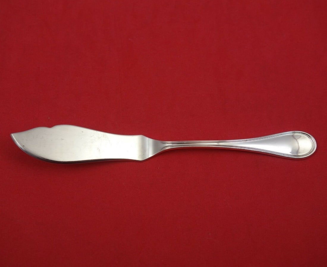 Giorgio by Wallace Sterling Silver Master Butter Knife 6 Inch Flat Handle: Giorgio by Wallace Sterling Silver Master Butter Knife 6 Inch Flat Handle Introducing the Giorgio by Wallace Sterling Silver Master Butter Knife, a stunning addition to your tableware collection. This