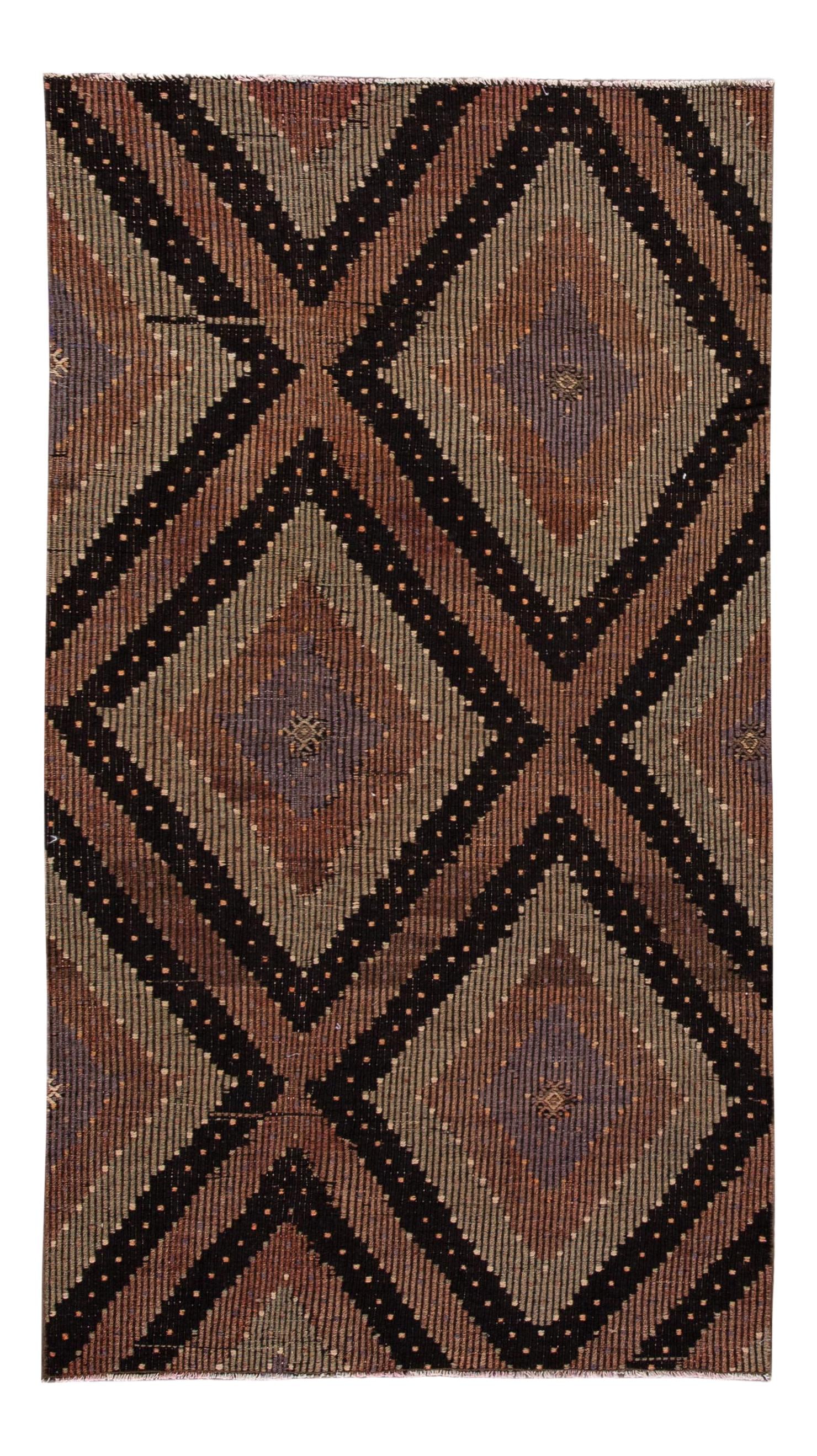 Vintage Sumakh Wool Rug Multi-Color Geometric Design 3'6 x 6'6: Vintage Sumakh Wool Rug Multi-Color Geometric Design 3'6 x 6'6 Enhance your living space with this exquisite Vintage Sumakh Wool Rug, featuring a stunning all-over multi-color motif. Boasting intricat