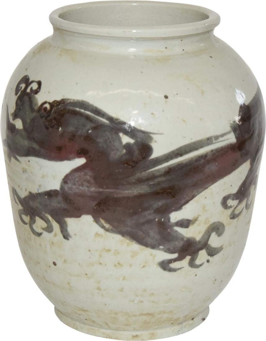 Handmade Asian Antique Style Ceramic Vase with Dragon Motif: Handmade Asian Antique Style Ceramic Vase with Dragon Motif This exquisite vase showcases an intricate dragon motif, embodying a captivating Asian antique style. Handmade with care, this ceramic piece