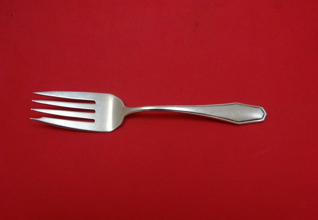 Alvin Hampton Sterling Silver Salad Fork No Bar 6 Inch Flatware: Alvin Hampton Sterling Silver Salad Fork No Bar 6 Inch Flatware This exquisite salad fork is part of the Hampton pattern by Alvin, crafted from high-quality sterling silver. Measuring 6 inches in leng