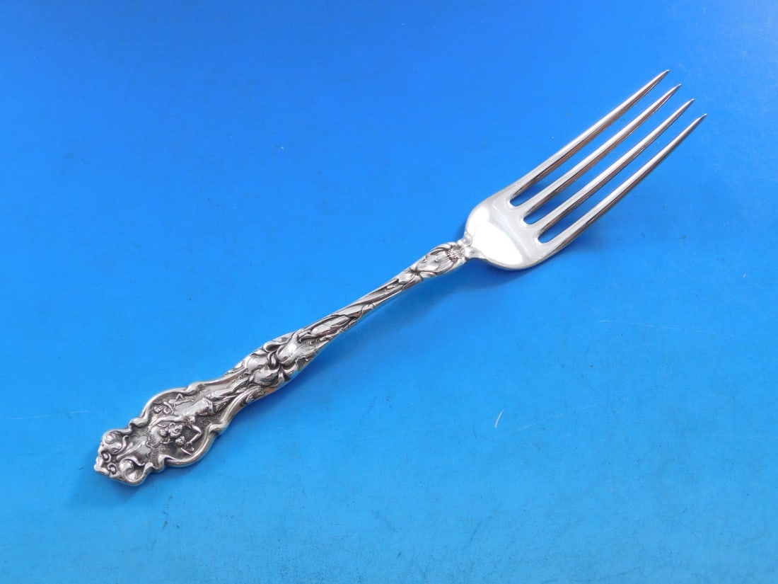 Wallace Irian Sterling Silver 7 Inch Fork Art Nouveau Flatware: Wallace Irian Sterling Silver 7 Inch Fork Art Nouveau Flatware This exquisite regular fork from the Irian pattern by Wallace is crafted from high-quality sterling silver, showcasing the elegant Art No
