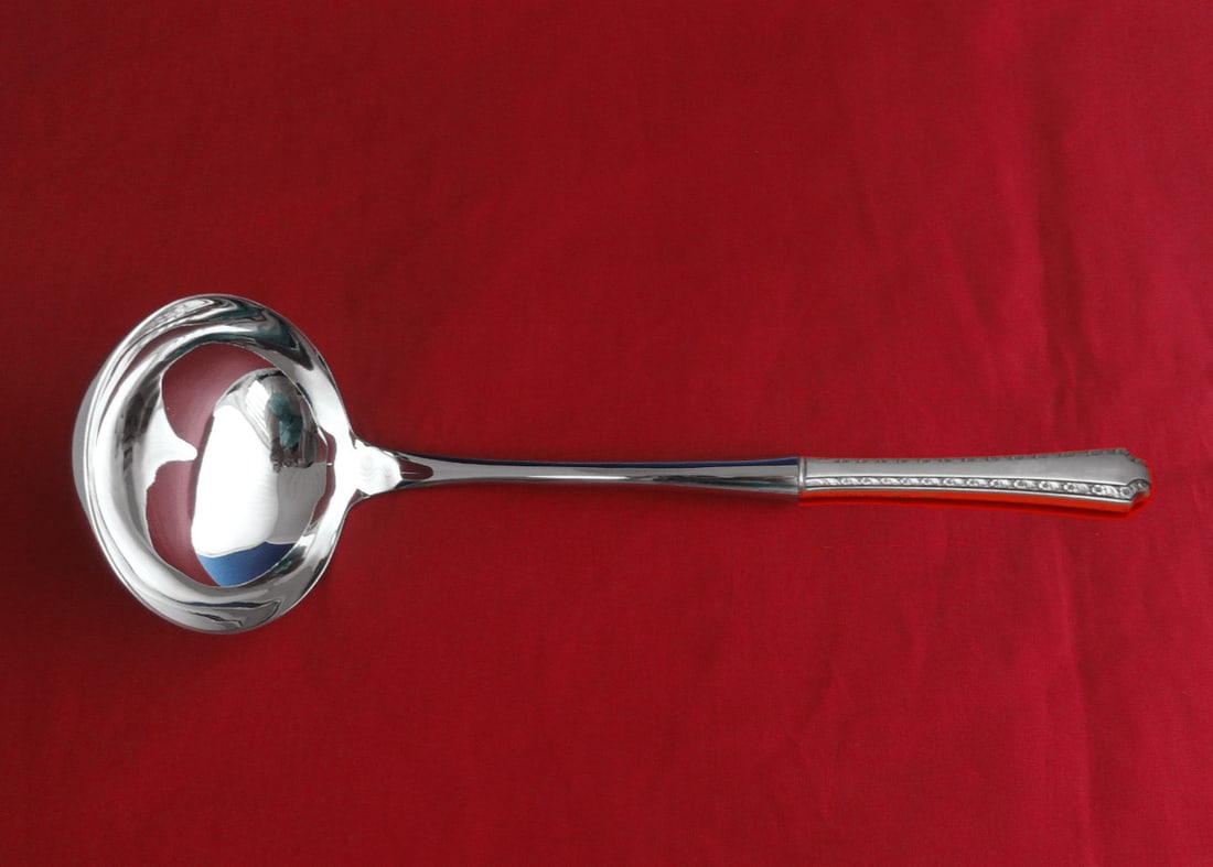 Wallace Larkspur Sterling Silver Soup Ladle Custom Made 10.5": Wallace Larkspur Sterling Silver Soup Ladle Custom Made 10.5" Introducing the exquisite Larkspur Soup Ladle by Wallace, a stunning piece of craftsmanship made from high-quality sterling silver. This c