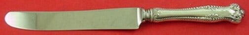 Towle Canterbury Sterling Silver Dinner Knife French Blade 9 3/8": Towle Canterbury Sterling Silver Dinner Knife French Blade 9 3/8" This exquisite dinner knife features a French blade design and is part of the Canterbury pattern by Towle. Crafted from sterling silve