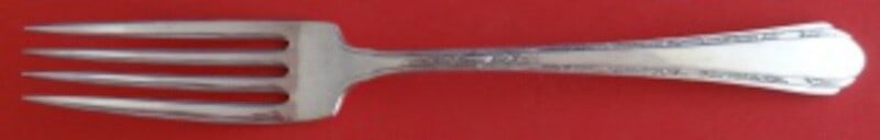 Towle Chased Diana Sterling Silver Fork 7 3/8 Inch: Towle Chased Diana Sterling Silver Fork 7 3/8 Inch This exquisite Chased Diana Regular Fork by Towle is crafted from high-quality sterling silver. Made between 1900 and 1940, this fork exemplifies the