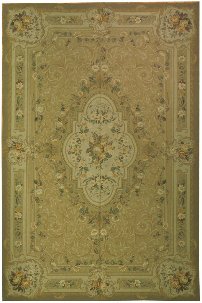 Handmade Sage Green 6' x 9' Needlepoint Flat Weave Rug (1 of 6)