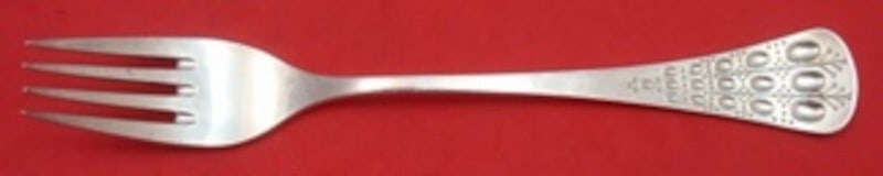Rosenthal Romance Sterling Silver Salad Fork 4-Tine 6 7/8 Inch: Rosenthal Romance Sterling Silver Salad Fork 4-Tine 6 7/8 Inch Add elegance to your dining experience with this stunning salad fork from the Romance pattern by Rosenthal. Crafted from high-quality ste