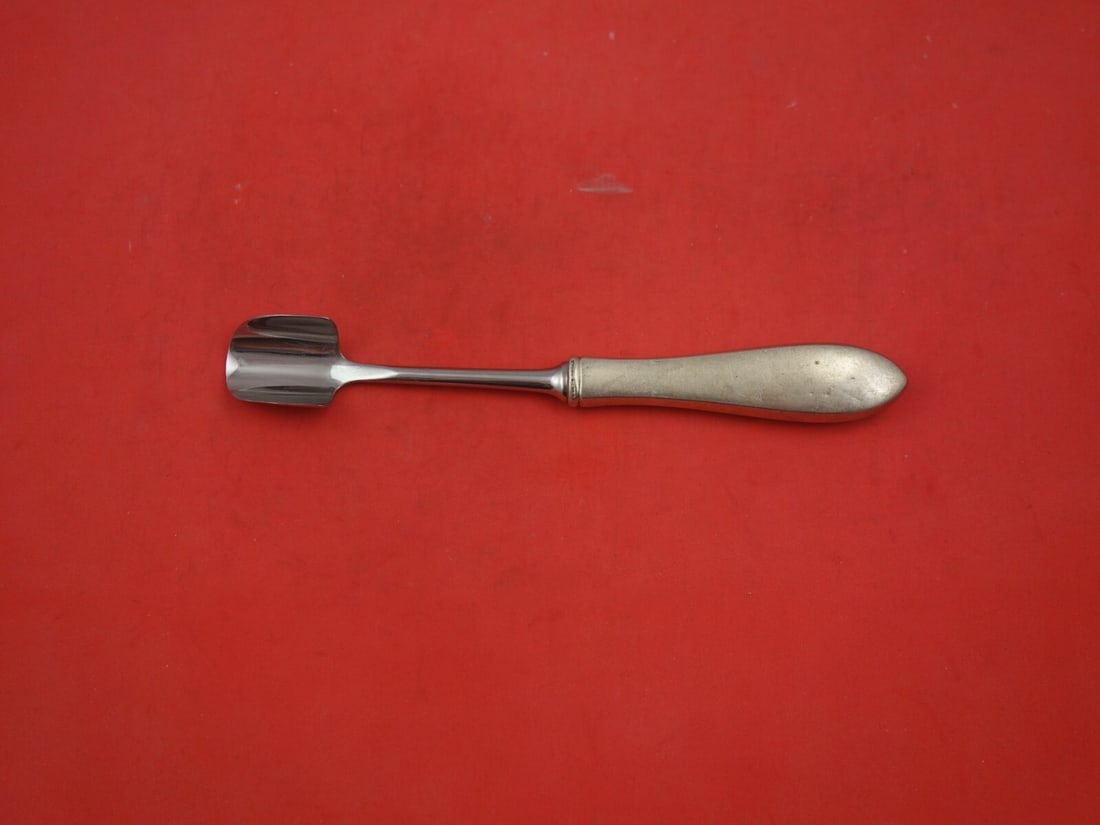 Tiffany & Co. Faneuil Sterling Silver Cheese Scoop 7 3/4" Server: Tiffany & Co. Faneuil Sterling Silver Cheese Scoop 7 3/4" Server This exquisite cheese scoop from the Faneuil pattern by Tiffany & Co. showcases the elegance of sterling silver craftsmanship. Featurin