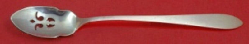 Dominick & Haff Pointed Antique Sterling Silver Slotted Olive Spoon 7.5" Custom Made: Dominick & Haff Pointed Antique Sterling Silver Slotted Olive Spoon 7.5" Custom Made This exquisite olive spoon, crafted by Dominick & Haff, features the elegant Pointed Antique pattern. Made of high-