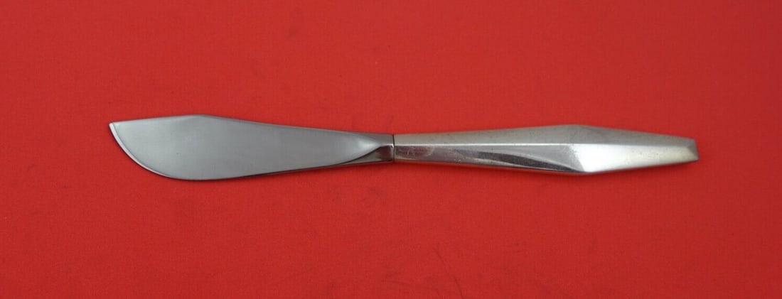 Reed and Barton Diamond Sterling Silver Master Butter Knife 7.5 Inch: Reed and Barton Diamond Sterling Silver Master Butter Knife 7.5 Inch This exquisite Master Butter Knife features a beautifully crafted hollow handle made of sterling silver, showcasing the elegant Dia