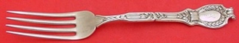 Sterling Silver Dinner Fork Du Barry Pattern by Durgin 7 5/8 Inch: Sterling Silver Dinner Fork Du Barry Pattern by Durgin 7 5/8 Inch This is a Du Barry by Durgin sterling silver dinner fork measuring 7 5/8 inches. The fork features a monogram and is in excellent pre-