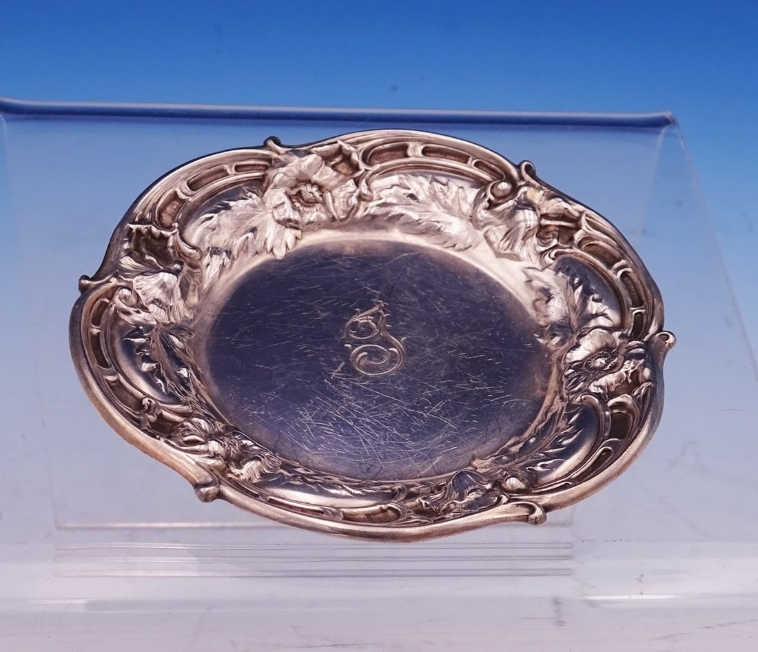 Reed and Barton Les Six Fleurs Sterling Silver Butter Pat N478 (1 of 5)