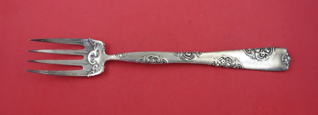 Whiting Rose and Scroll Sterling Silver Salad Serving Fork 12": Whiting Rose and Scroll Sterling Silver Salad Serving Fork 12" This exquisite serving fork from the Rose and Scroll pattern by Whiting is a remarkable example of sterling silver craftsmanship. Measuri