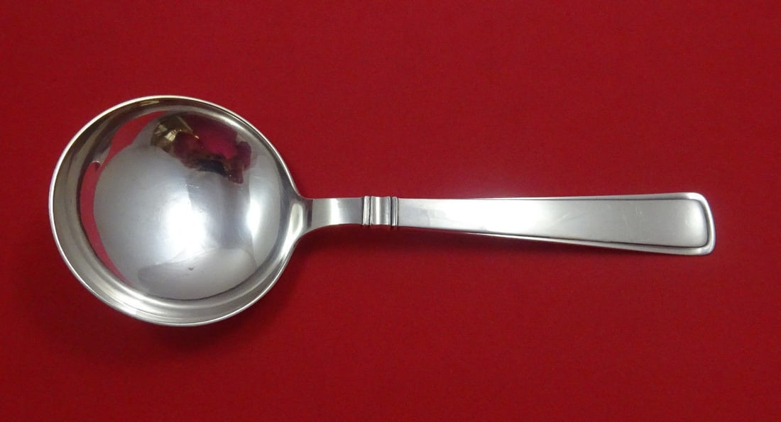 Cohr Olympia Sterling Silver 8 Inch Berry Serving Spoon Vintage: Cohr Olympia Sterling Silver 8 Inch Berry Serving Spoon Vintage Presenting the Olympia by Cohr Sterling Silver Berry Spoon, a stunning vintage serving piece measuring 8 inches. This spoon is crafted f